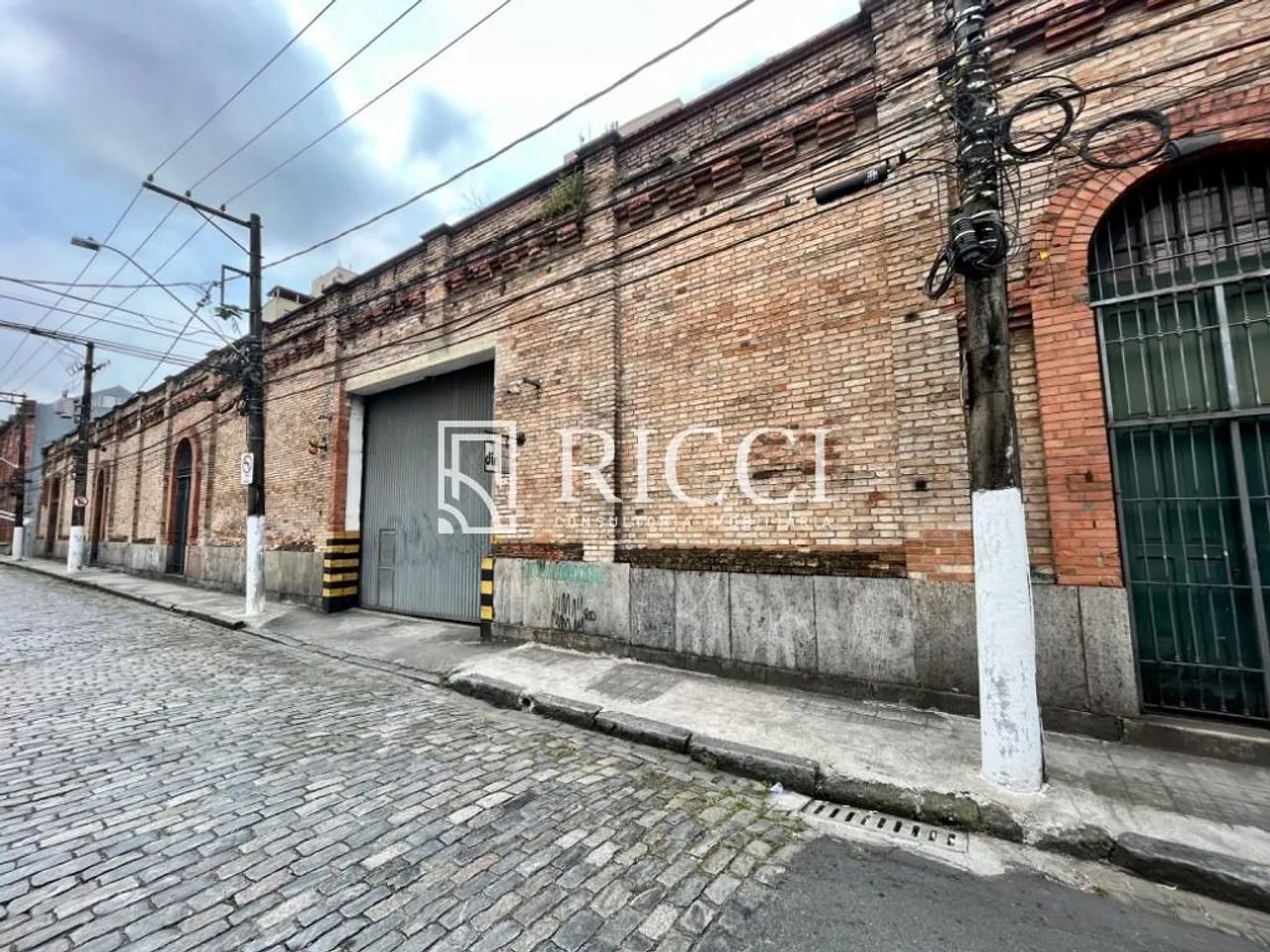 GALPÃO COMERCIAL em Santos - São Paulo, Centro - Foto 2