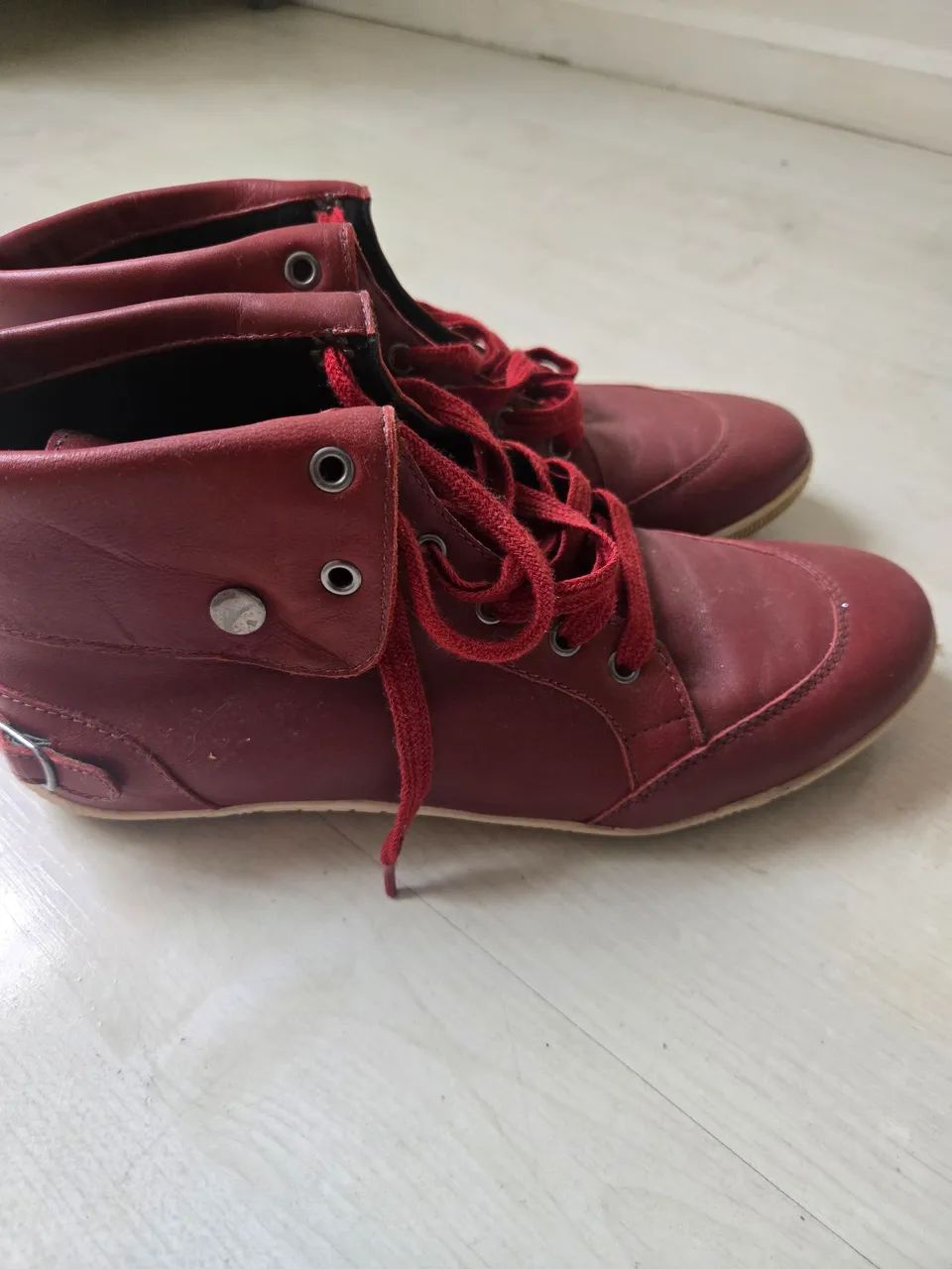 Bota vermelha 39 - Foto 3