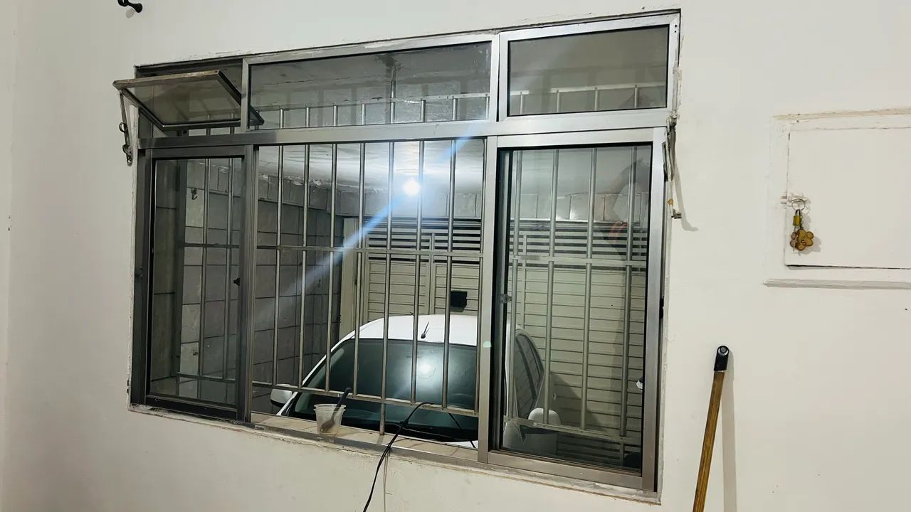 Window 441993532299038721