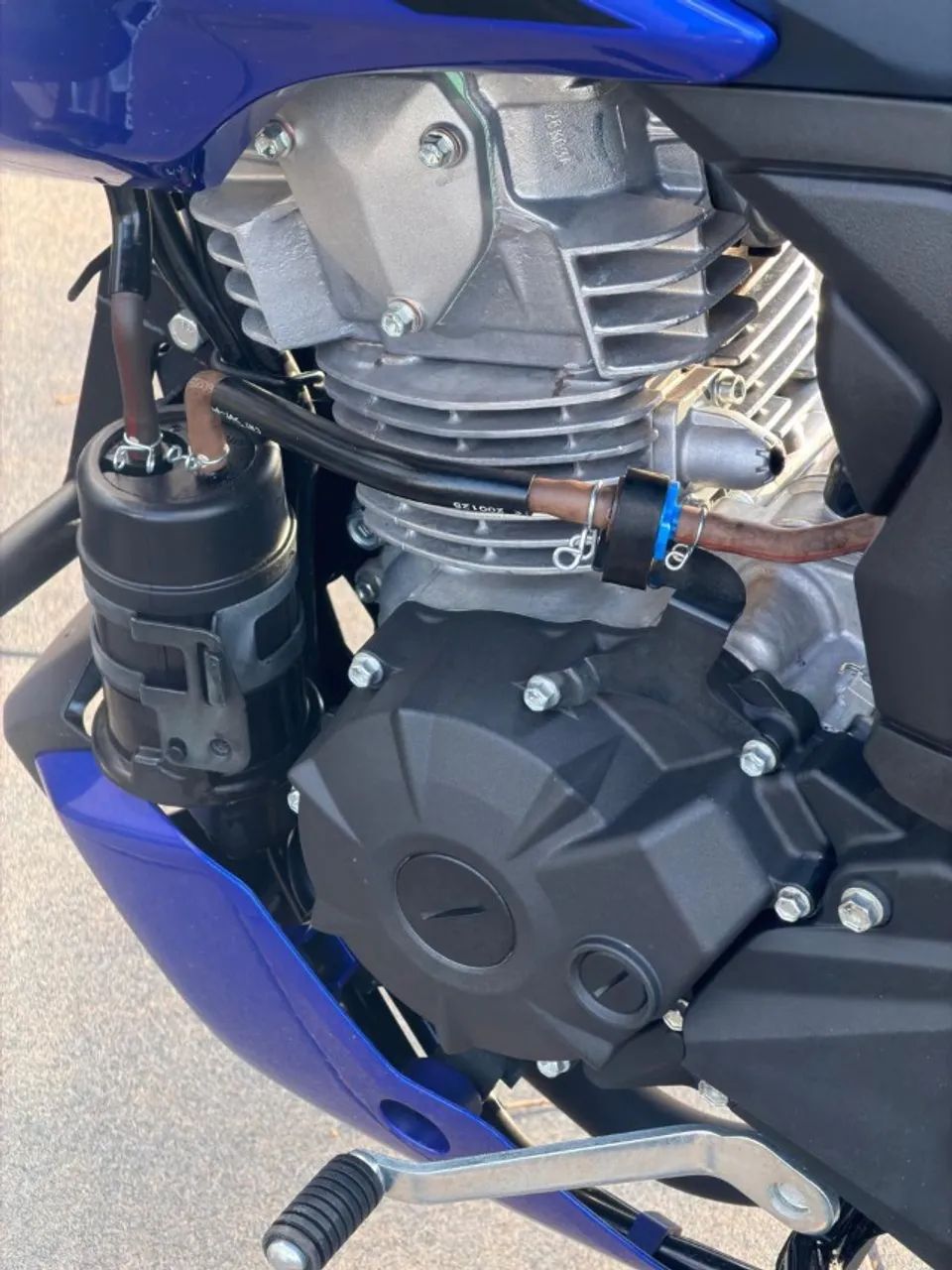 YBR 150 FACTOR DX ANO 2025 4.500KM - Foto 3