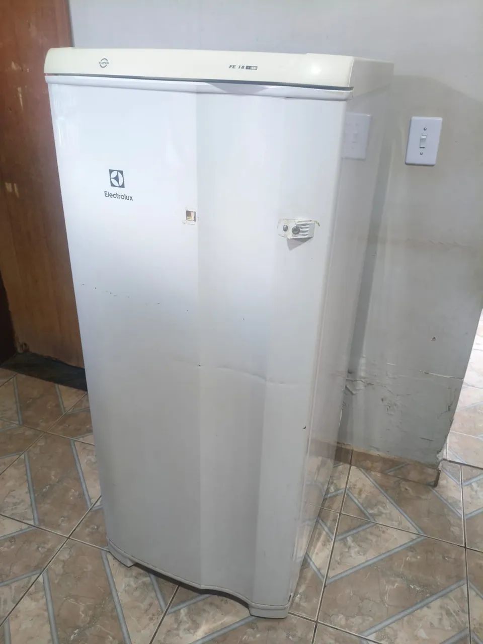 Freezer Electrolux - fe 18 - Foto 3