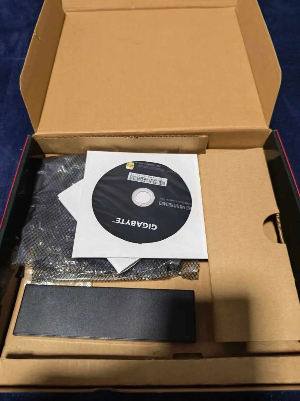 Placa-Mãe Gigabyte B450M Gaming  - Foto 2