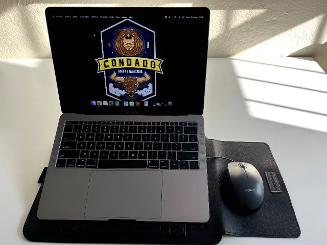 macbook pro i5 16gb