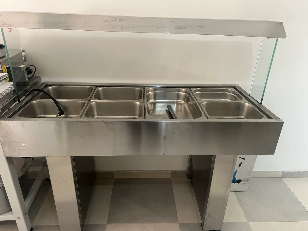 Buffer para cozinha industrial - restaurante 