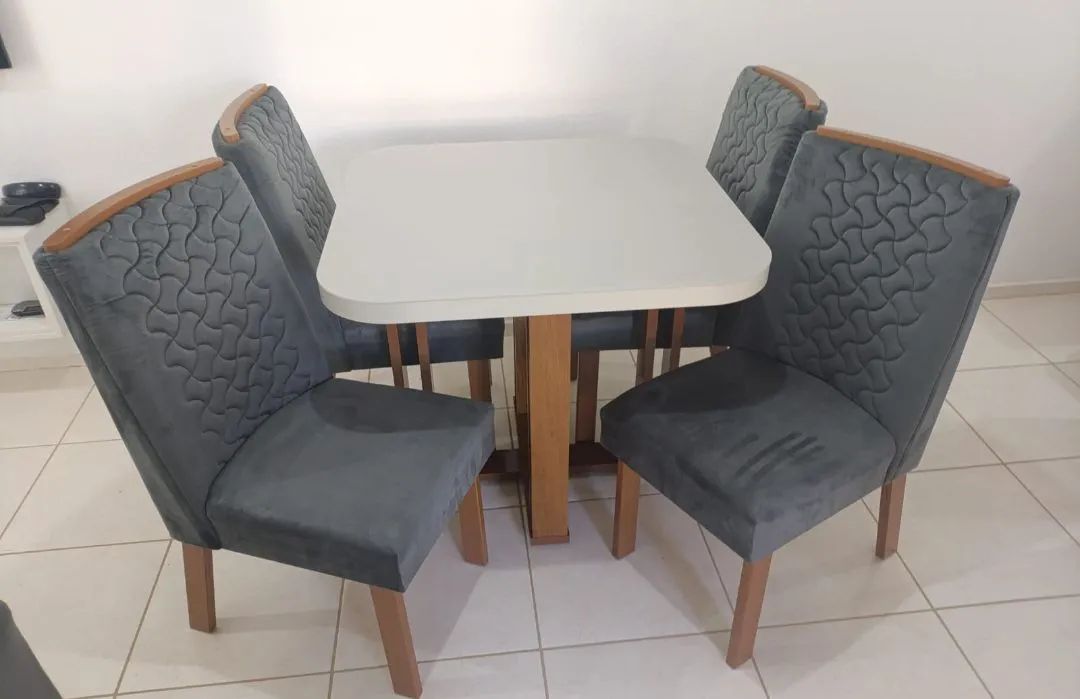 Mesa de jantar Lorena com 4 cadeiras 100% MDF  - Foto 2