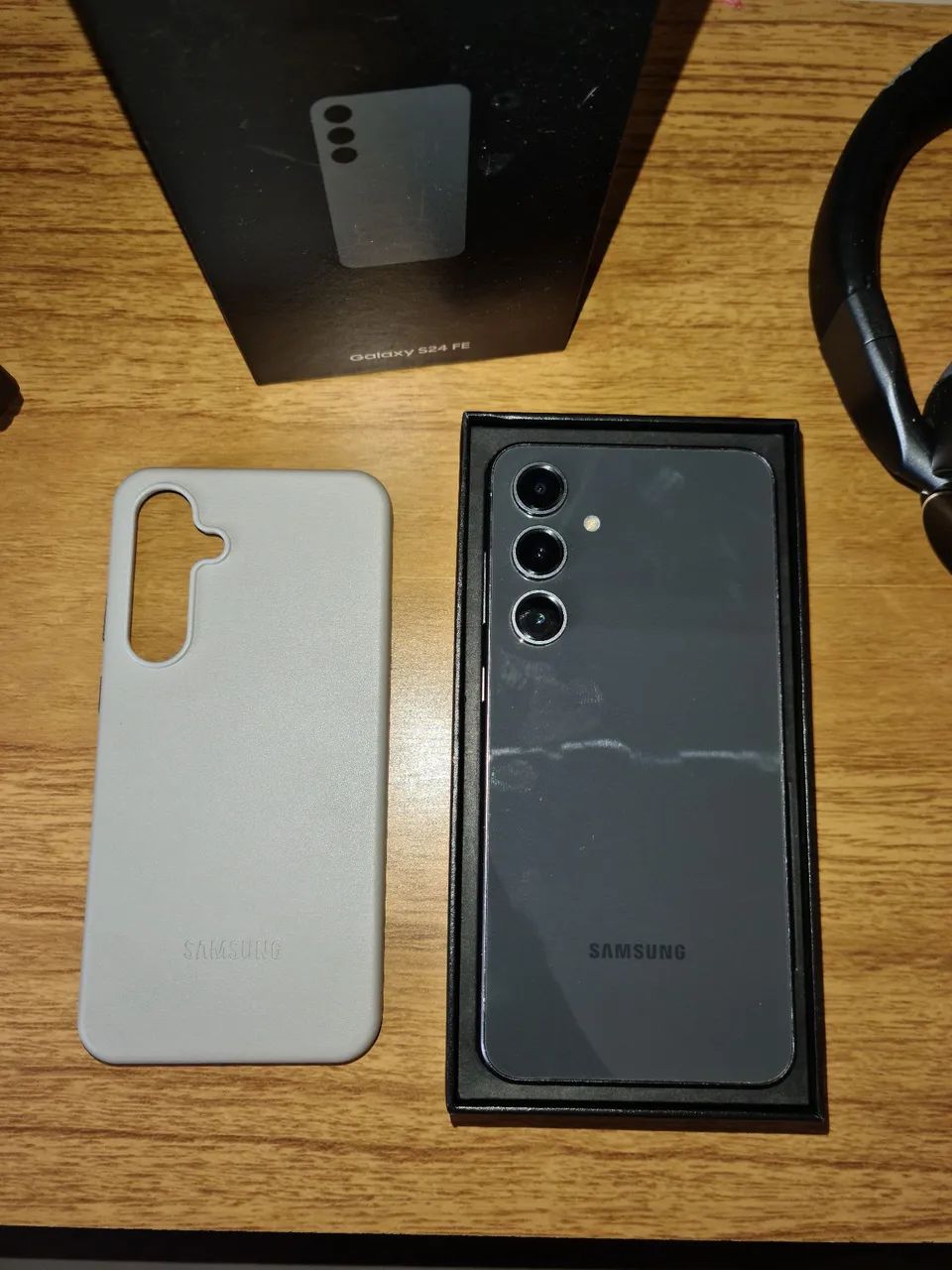 SAMSUNG S24 FE 256GB 8 DE RAM - Foto 4