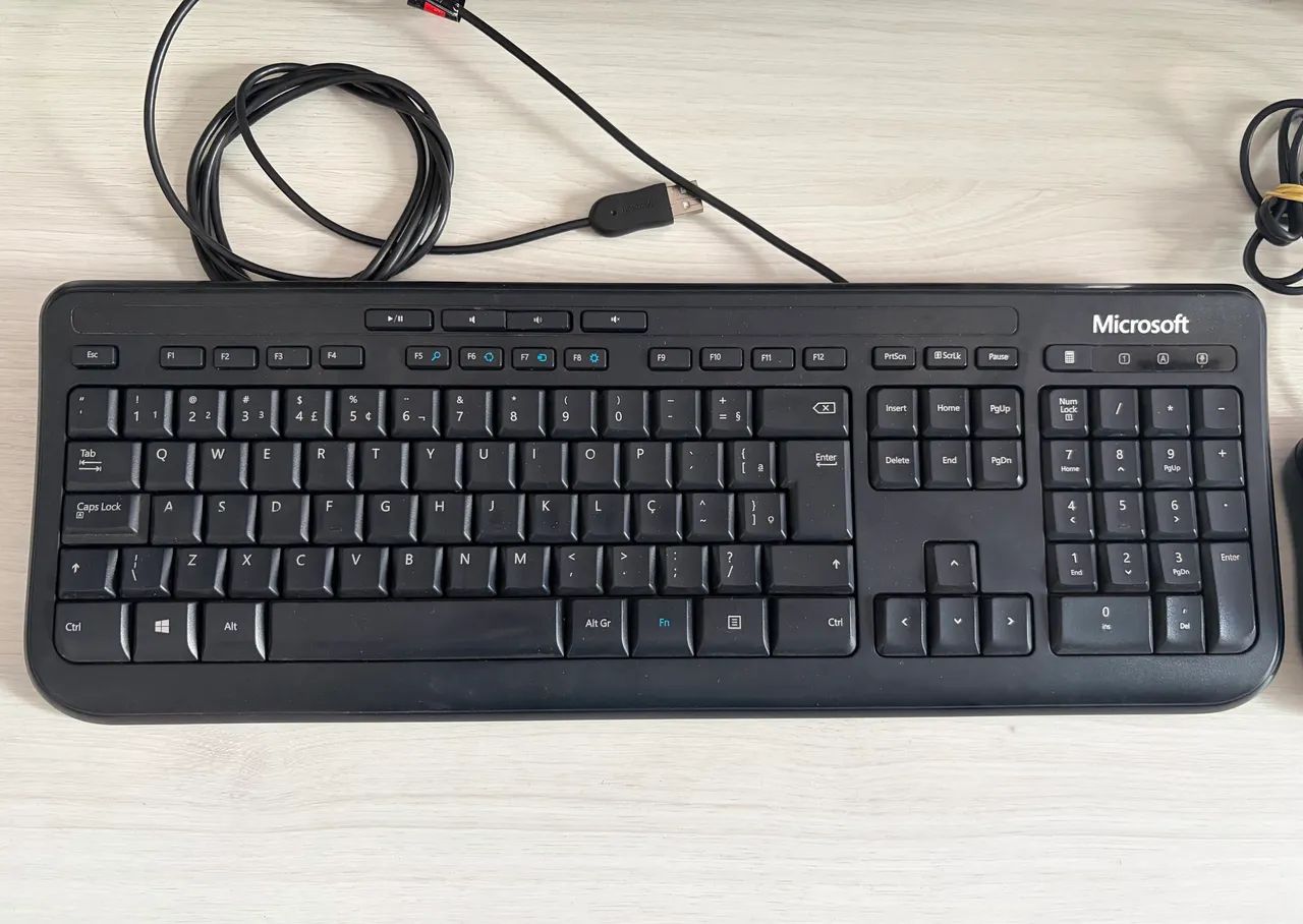 Kit Mouse e Teclado com fio Microsoft  - Foto 3
