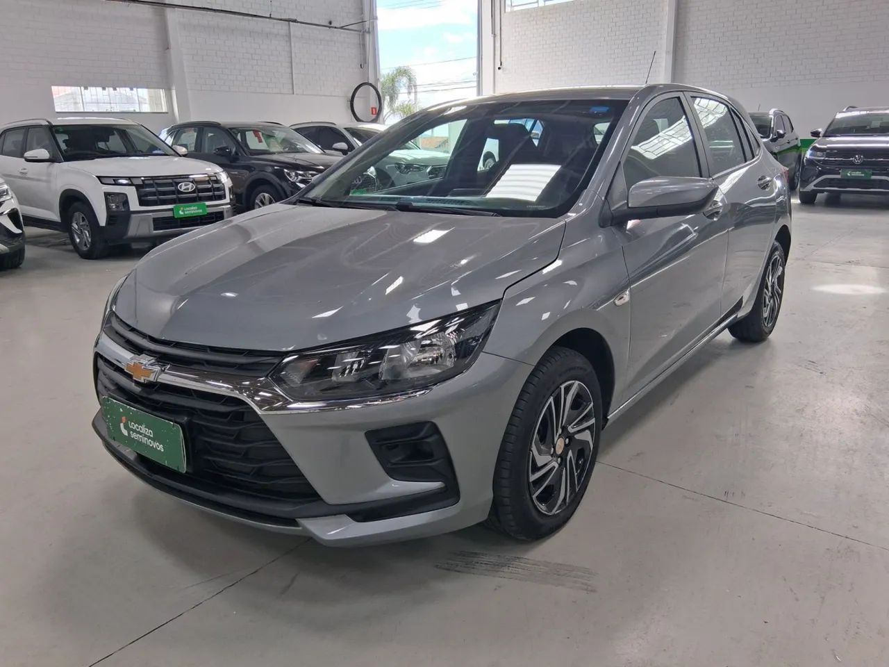 Chevrolet Onix Hatch 1.0 12V Flex Mec. 4P 2026 - Foto 2