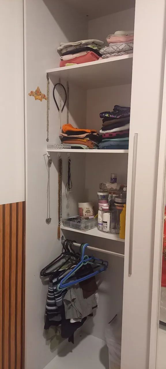 Guarda roupa impecável - Foto 2