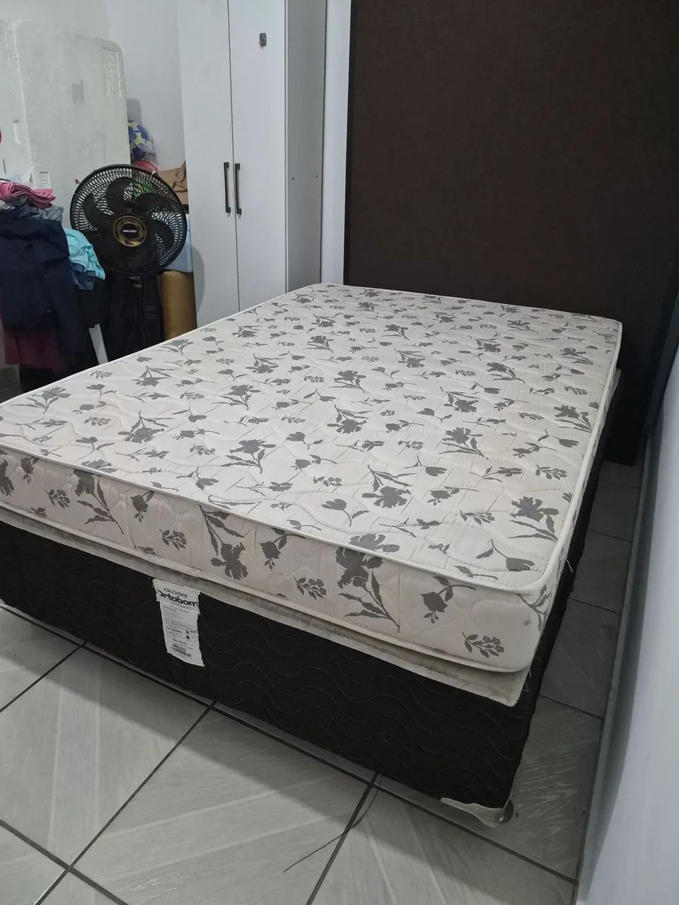 Cama de casal completa base + colchão ortobom