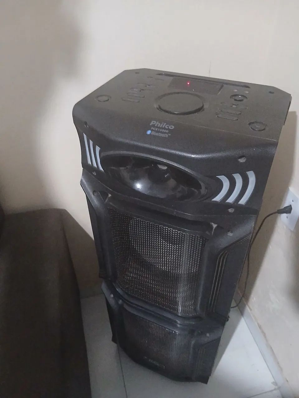 Uma caixa de som  - Foto 2