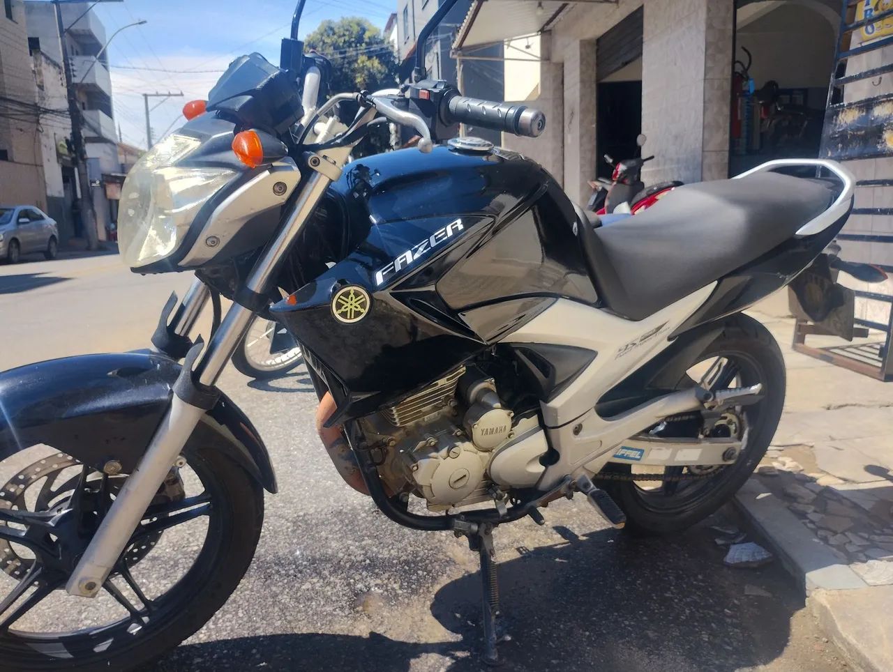 Fazer 250