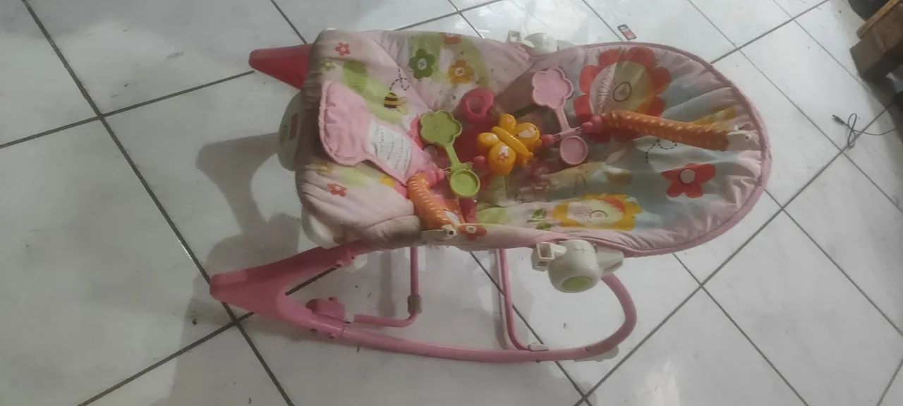 Cadeirinha de balanço para bebe  - Foto 3
