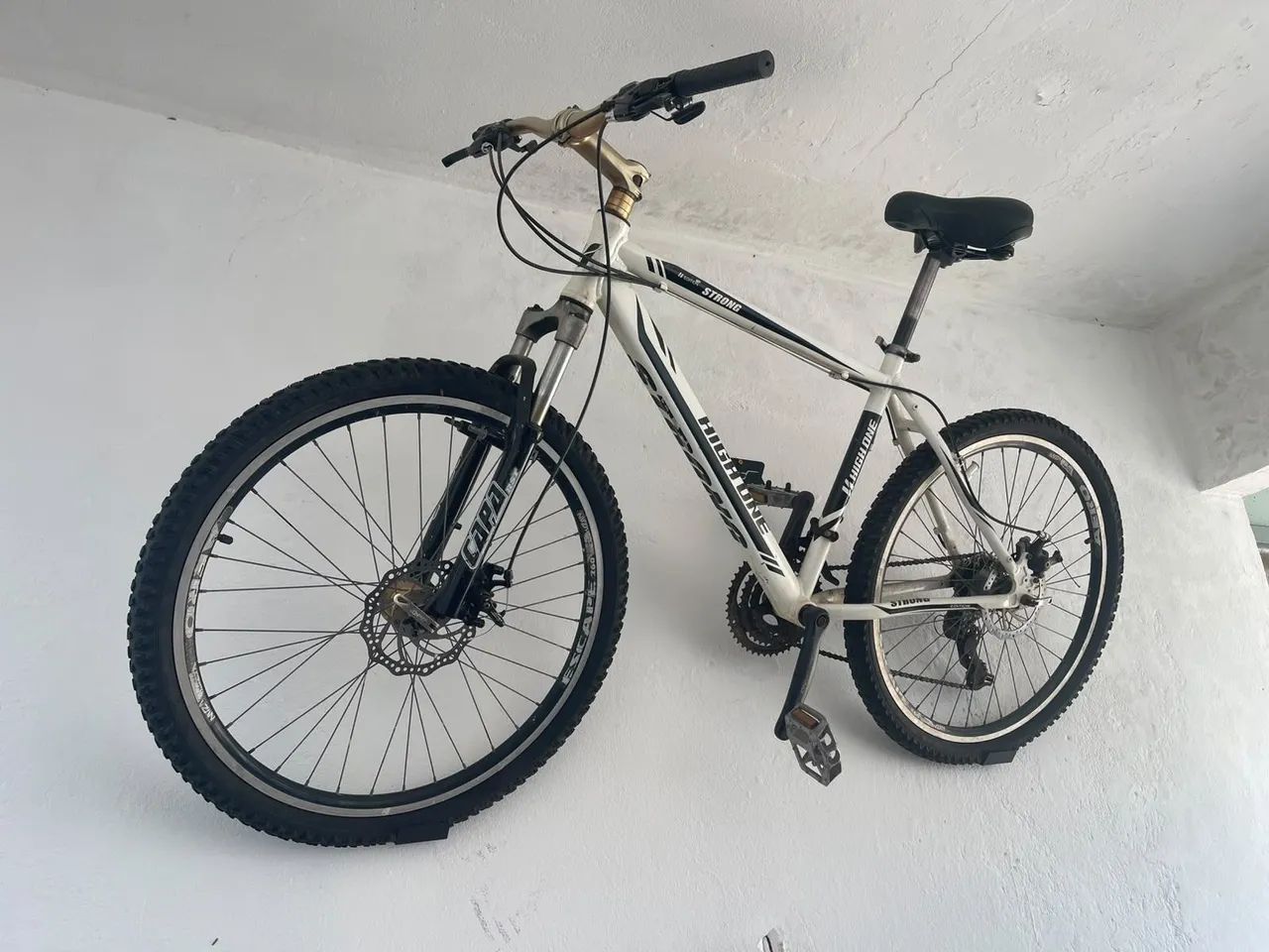 Bicicleta com quadro de alumínio aro 26 - Highone Strong  - Foto 4