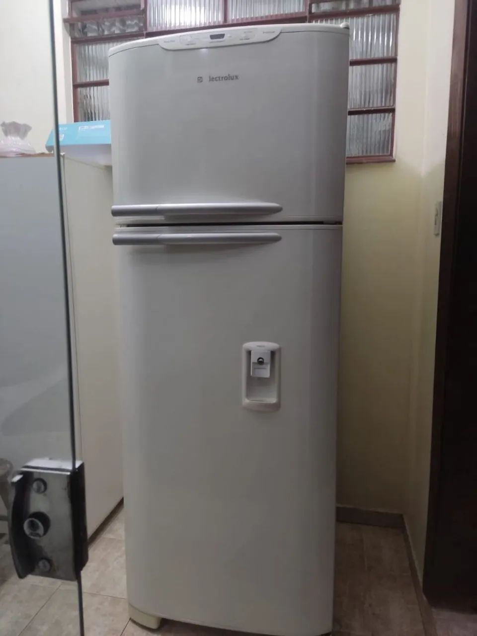 Geladeira eletrolux 