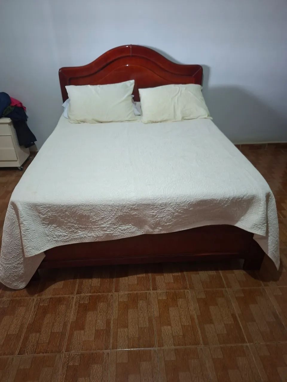 Cama de casal.