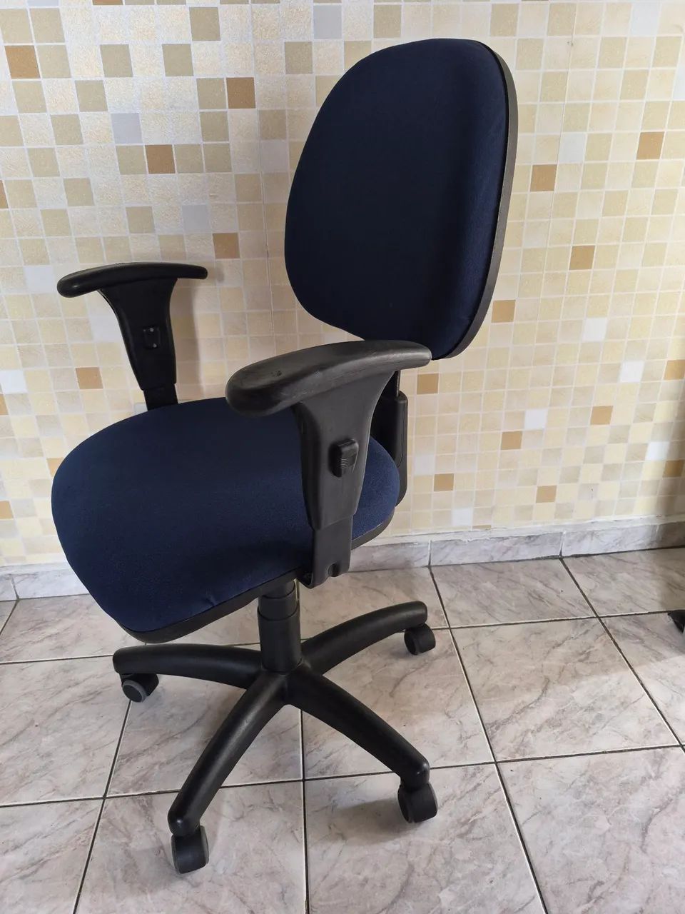 Cadeira de Escritorio Back System NR17 - Foto 2