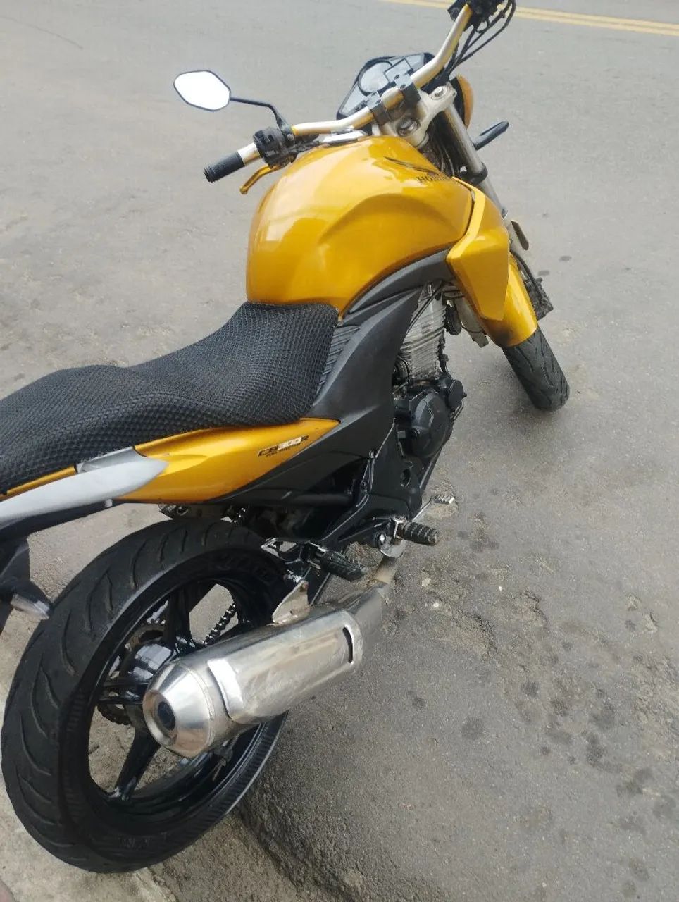 Cb 300 