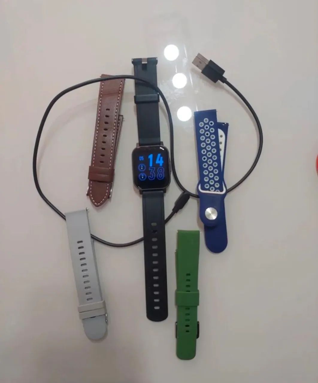 Relógio smartwatch com pulseiras  - Foto 4