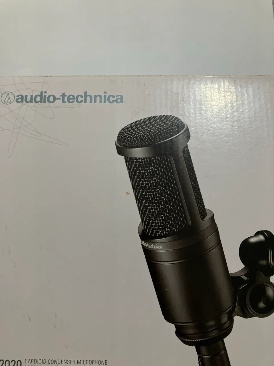 Microfone Estúdio Profissional Audio-Technica AT2020 - Foto 3