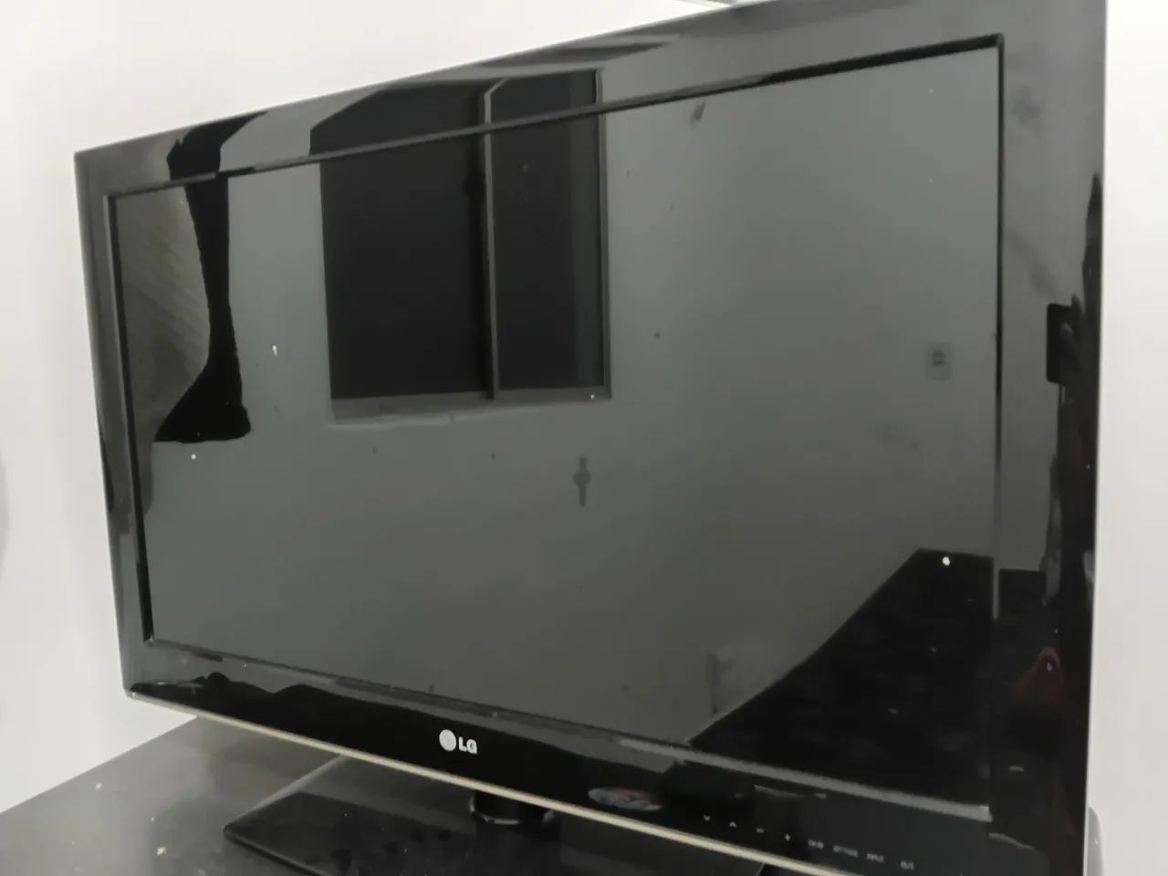 TV LG 32 POLEGADAS EM ÓTIMO ESTADO DE USO - Foto 2