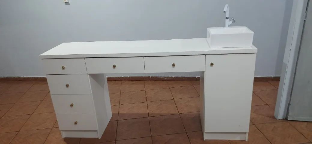 Balcão com pia embutida - Foto 2
