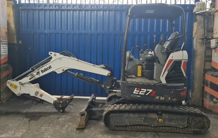 Mini Escavadeira Bobcat Mod. E27z Ano 2023 382.9hs+borracha - Foto 2