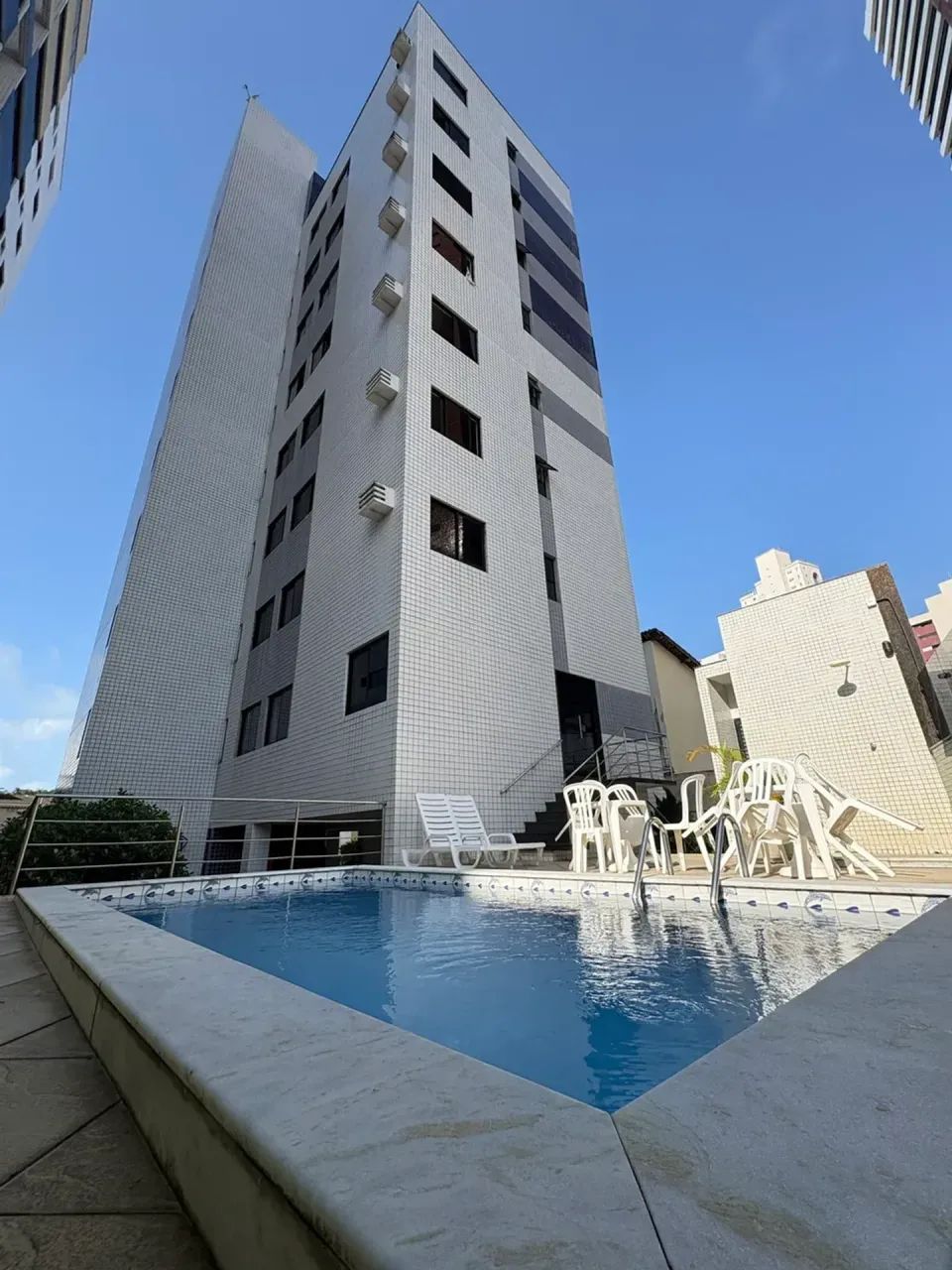 APARTAMENTO 3 QUARTOS EM PETRÓPOLIS A VENDA