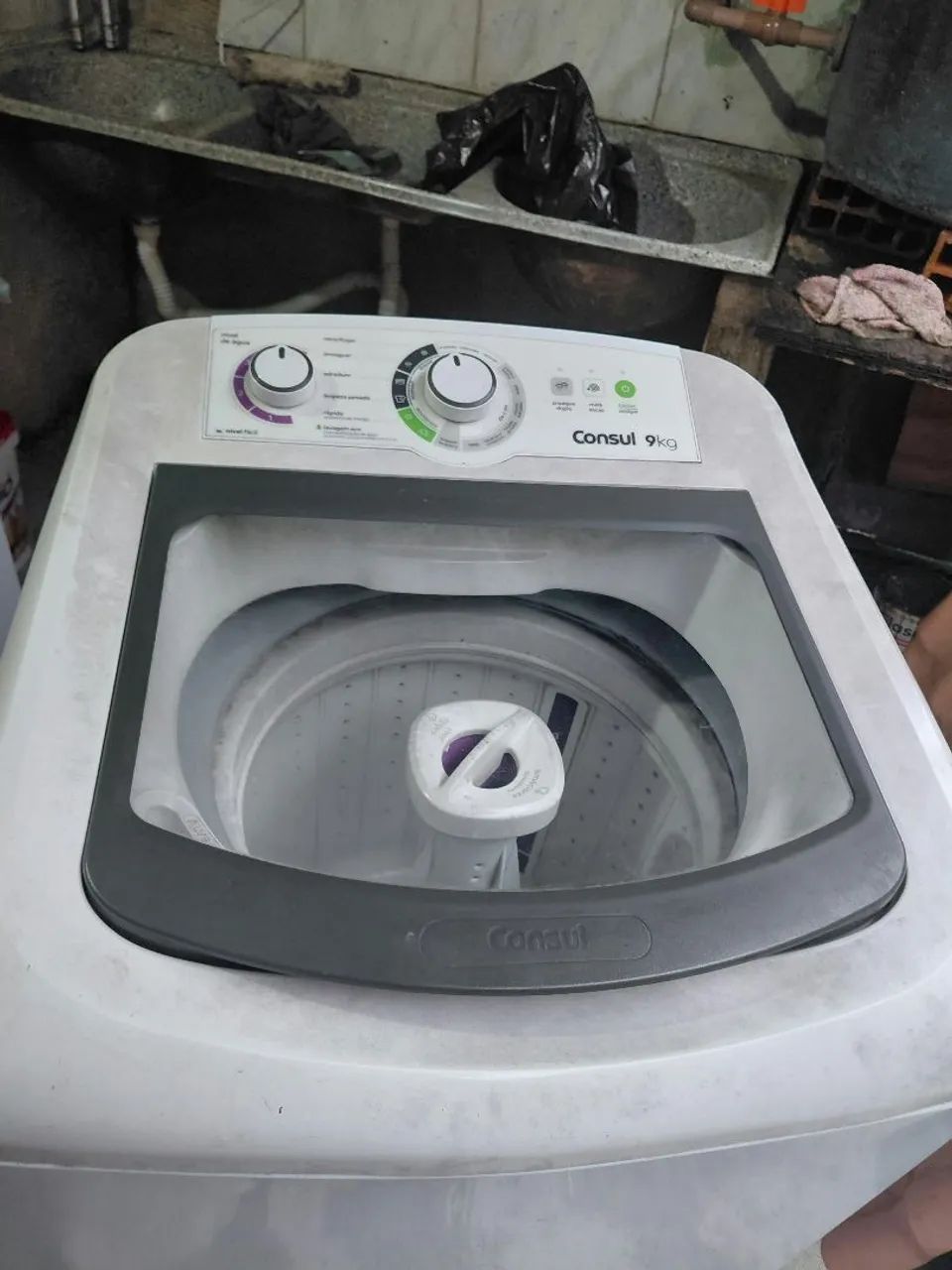 Máquina de lavar roupas 