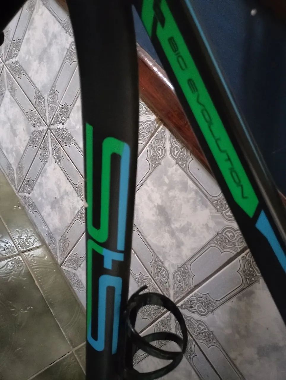 BICICLETA STATUS ARO 29 BIG EVOLUTION 3.0 PRETO VERDE AZUL 21V - Foto 5