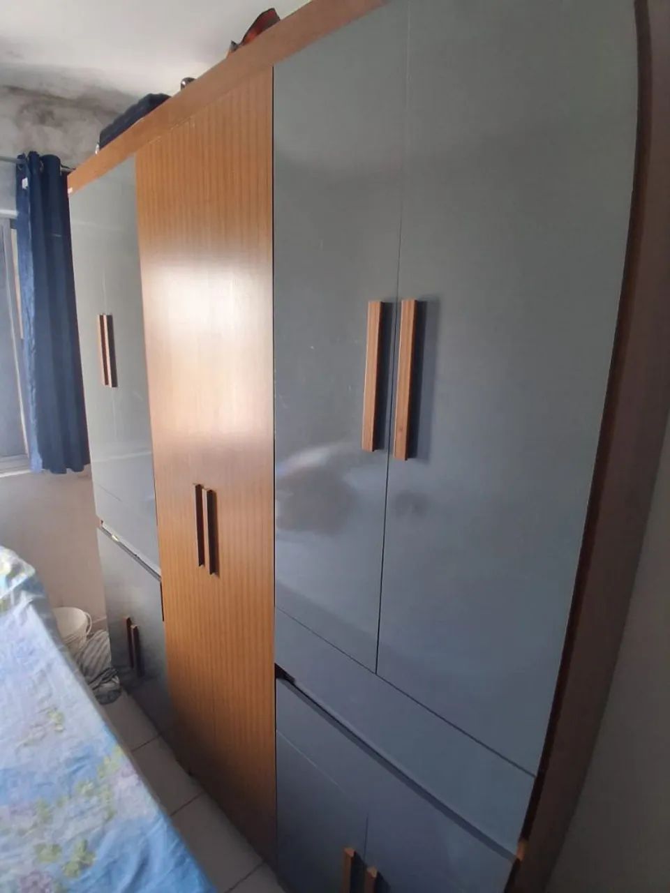 Guarda roupa novo