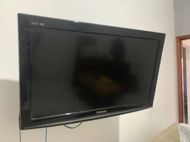 Tv 32 polegadas o som nao funciona só com caixinha - Foto 2