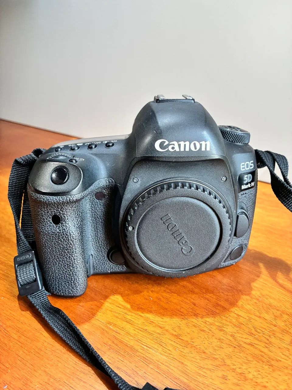 Canon EOS 5D Mark IV - Corpo