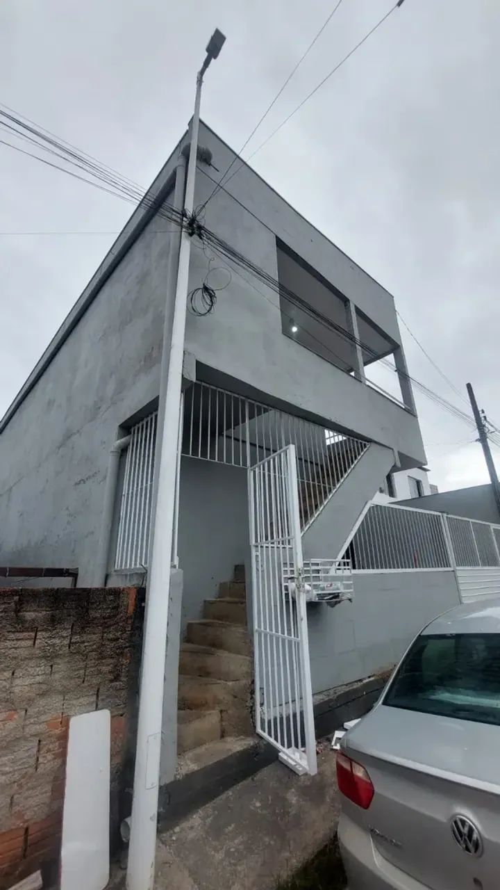 Ótimo prédio em São José com 3 imóveis Alugados em Serraria São José-SC - Foto 2
