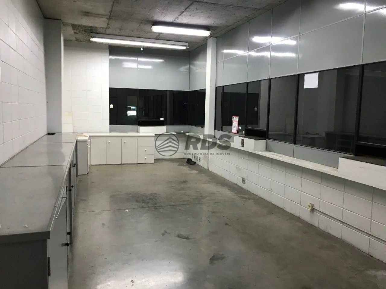 GALPÃO INDUSTRIAL COM RENDA! - Foto 4