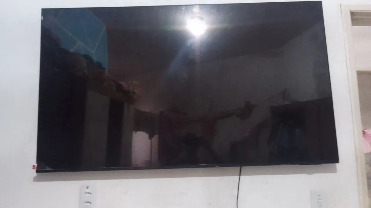 Vendo uma TV smart Samsung 60 polegadas  - Foto 2