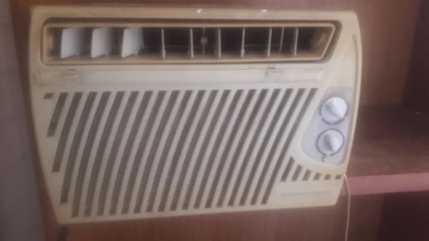 Vendo ar condicionado funcionando perfeitamente