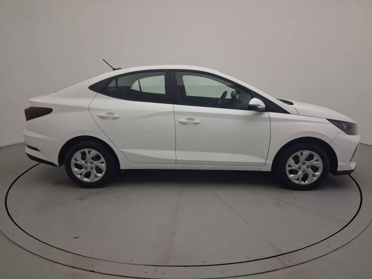 Hyundai HB20S Comfort Plus 1.0 TB Flex 12V Mec., foto 6 de 18
