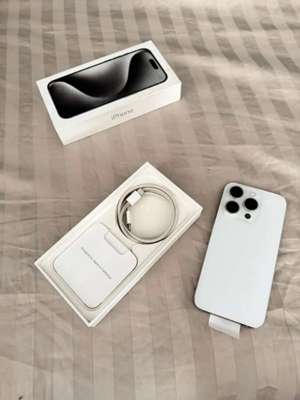 iPhone 15 Pro 128GB Branco - Com Caixa Original - Bateria 86