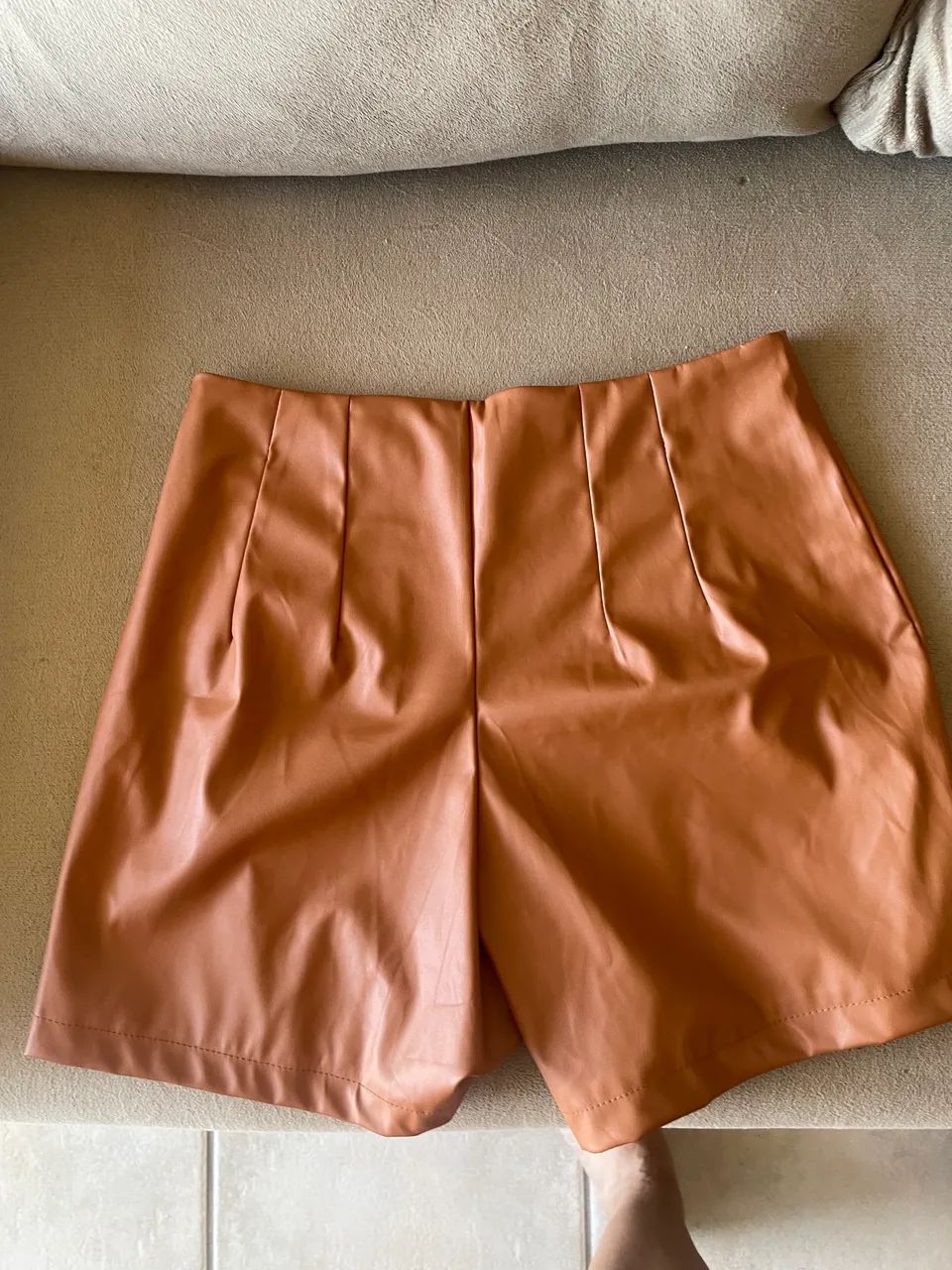 Short em intercouro caramelo  - Foto 3