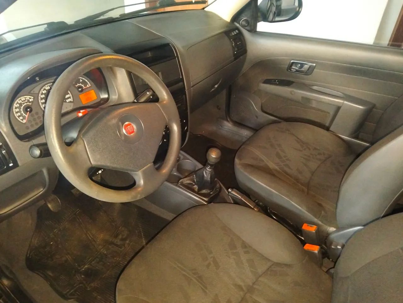 Fiat Strada Working Celeb.1.4 Fire Flex 8V CD 2012 - Foto 5
