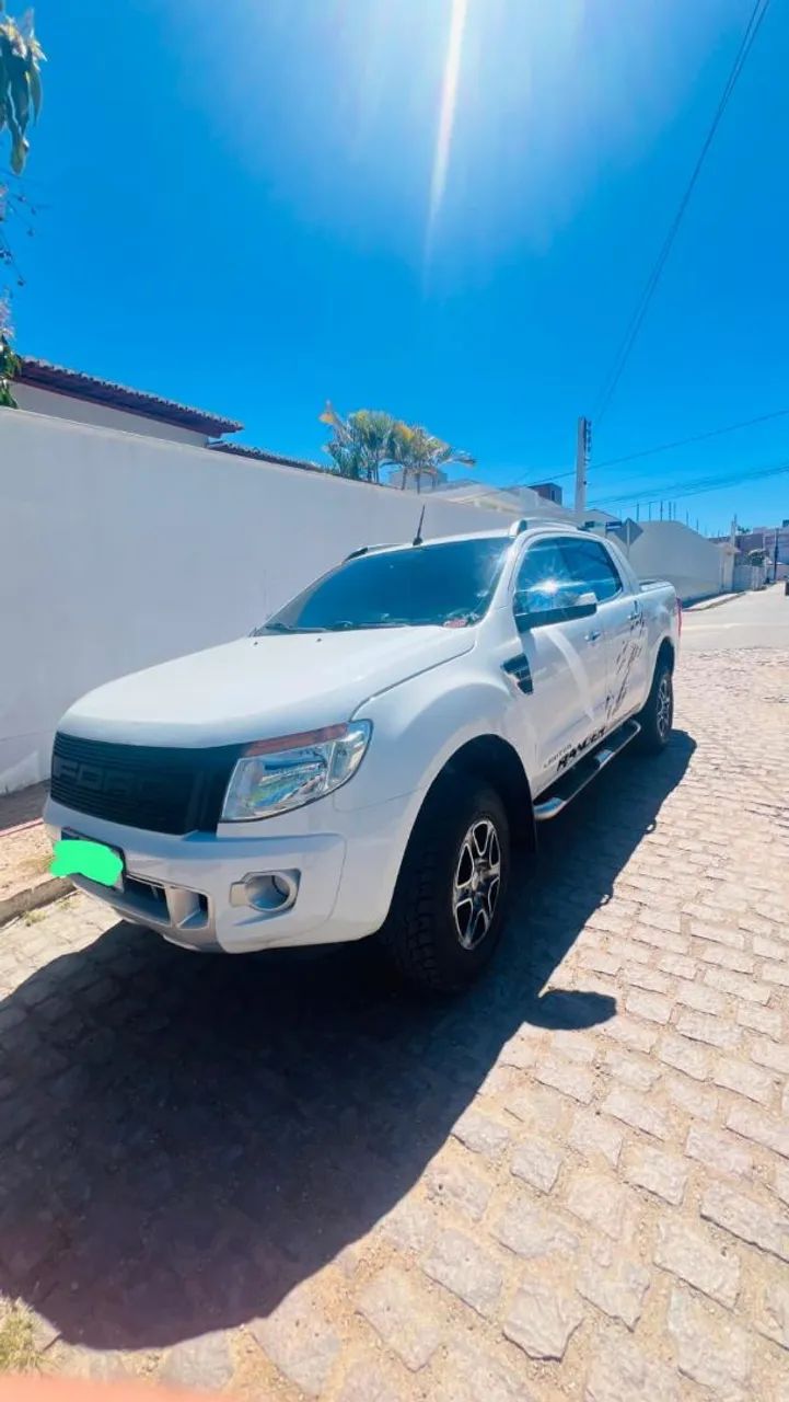 Ford Ranger RANGER LIMITED 3.2 20V 4X4 CD AUT. DIES. 2015