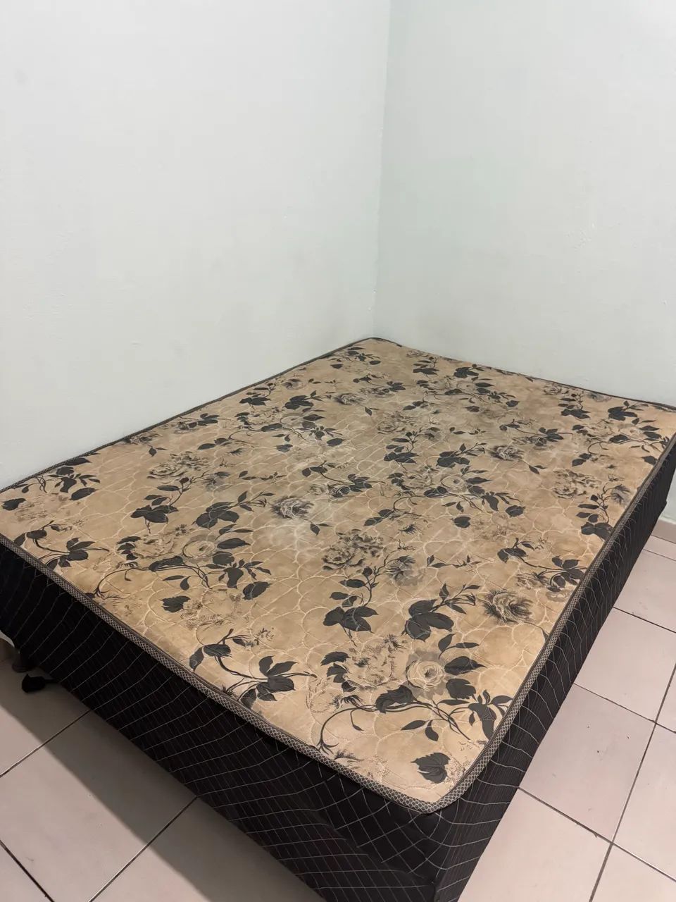 Cama