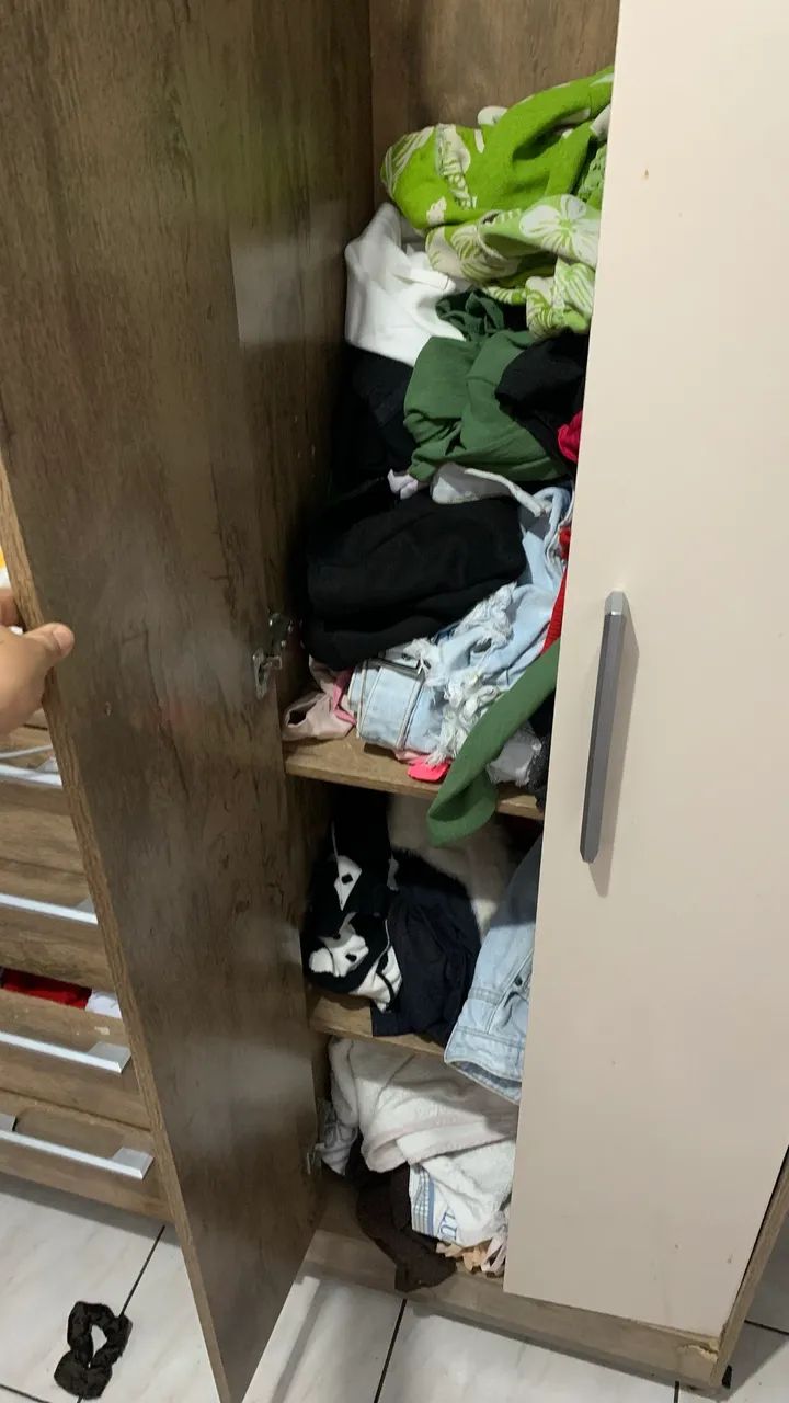 Guarda roupa 4 portas 