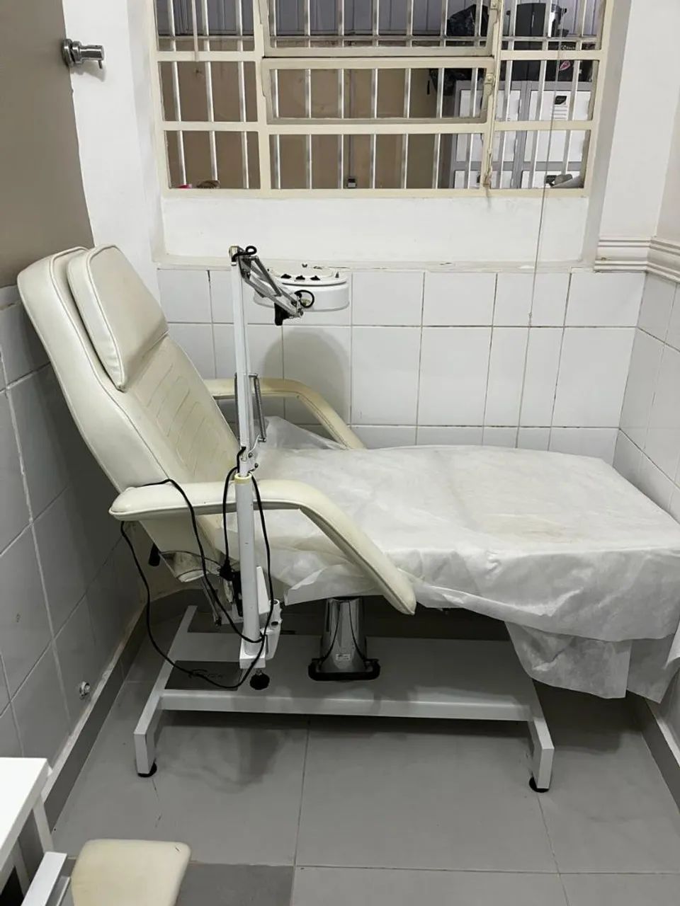 Maca hidráulica estética + luminária com exaustor+ mocho