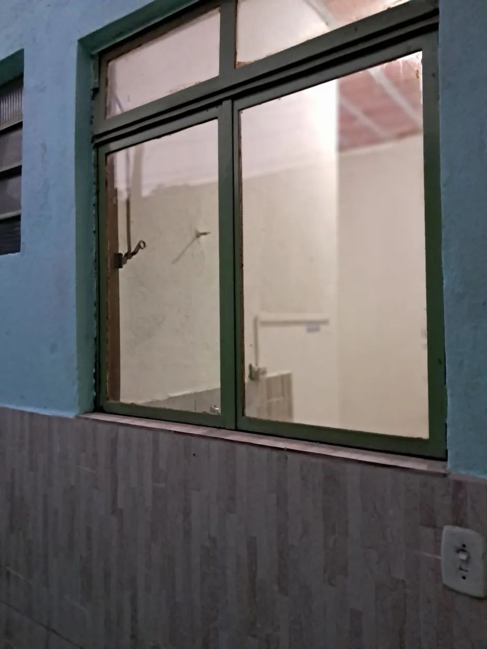 Casa simples mas com boa estrutura. 