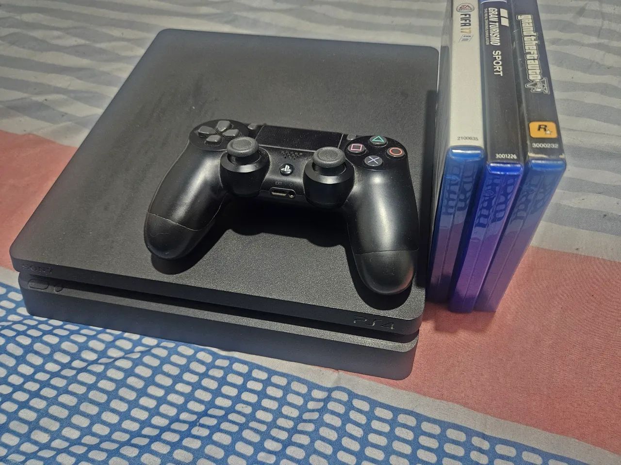 PS4 Slim 1TB (Troco)