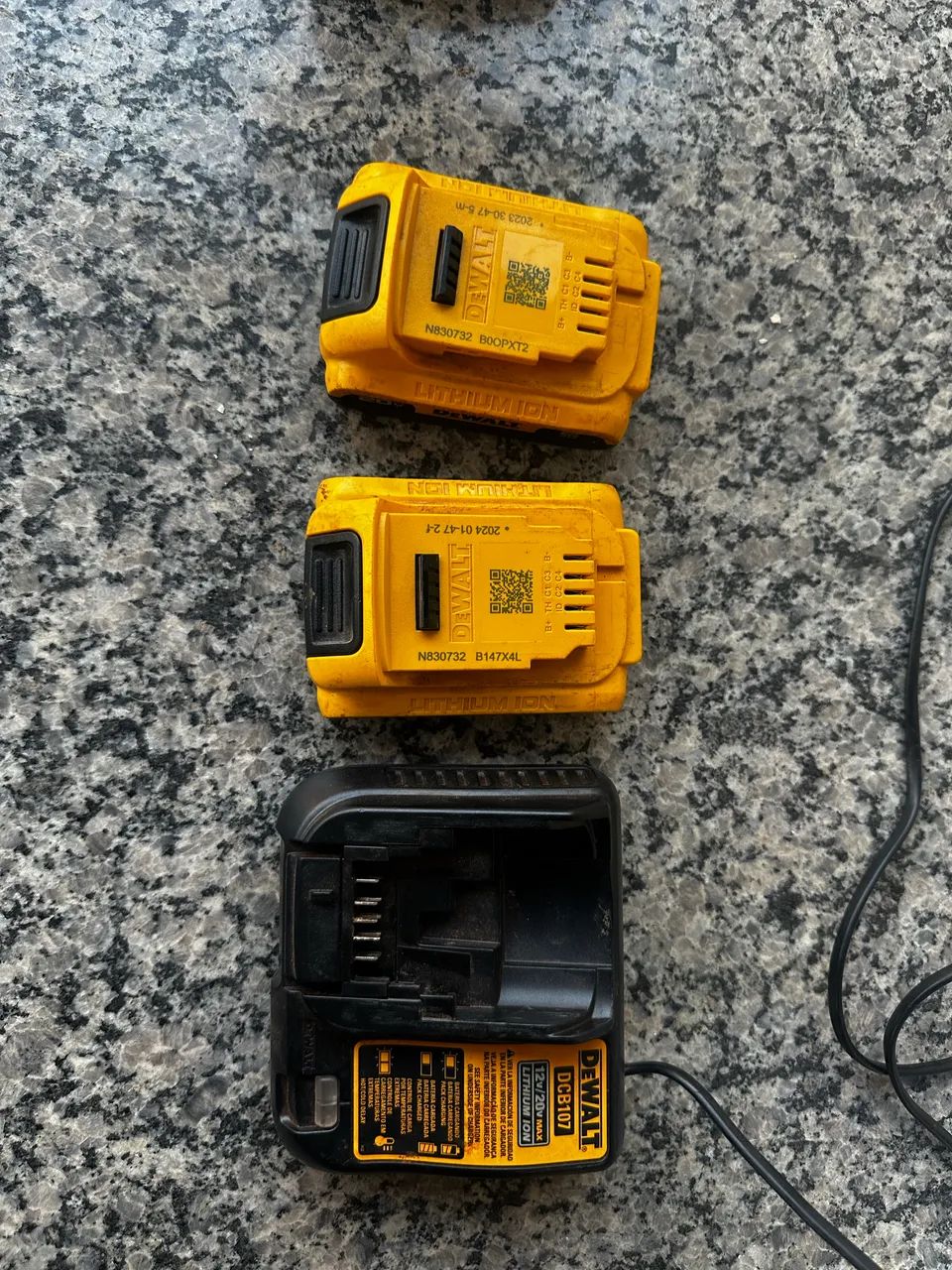 DeWalt DCD7781 20V Brushless + 3 Baterias 2Ah + Carregador - Foto 4