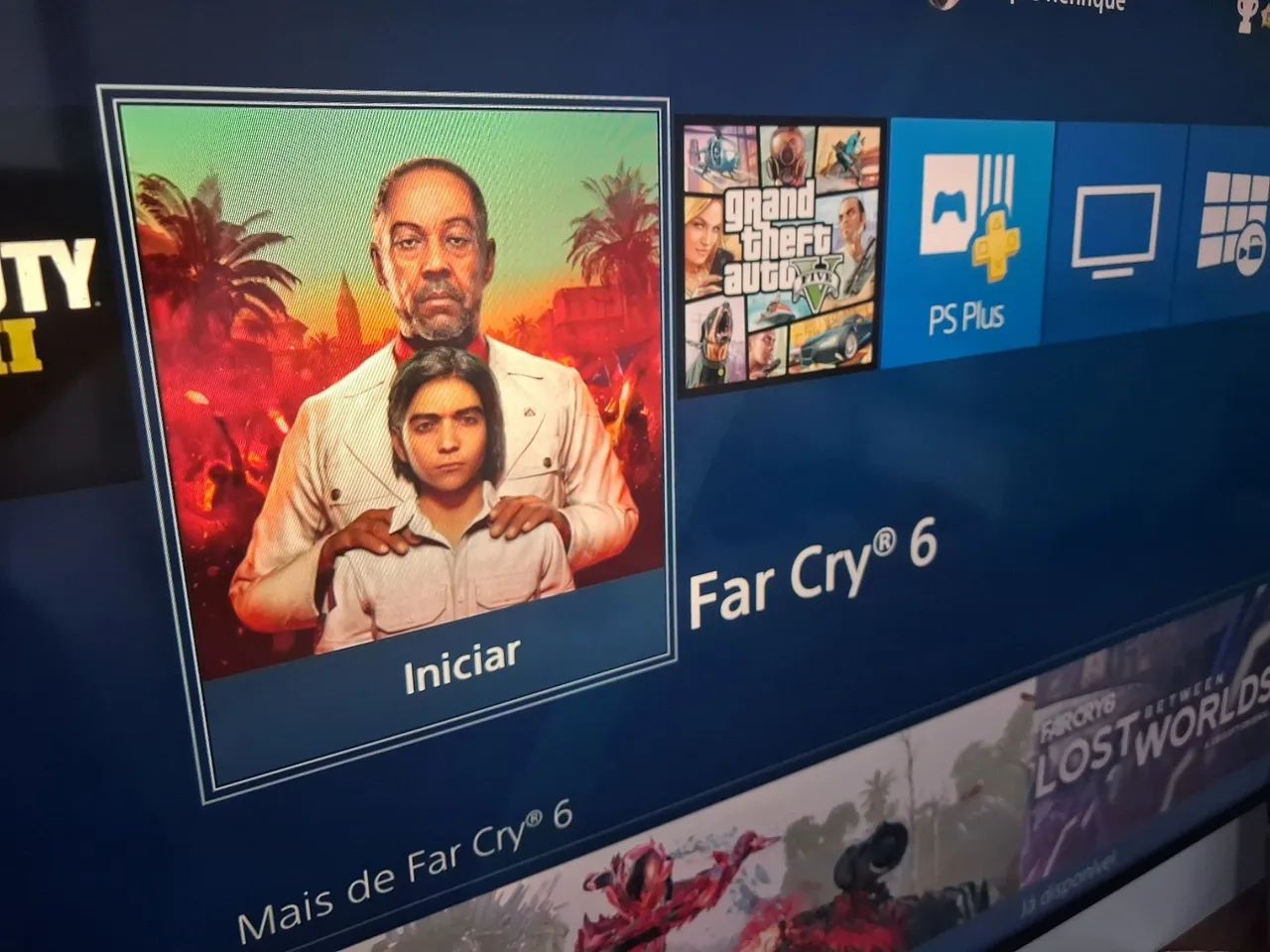 Ps4 em ótimo estado com 2 controles e 5 jogos - Foto 3