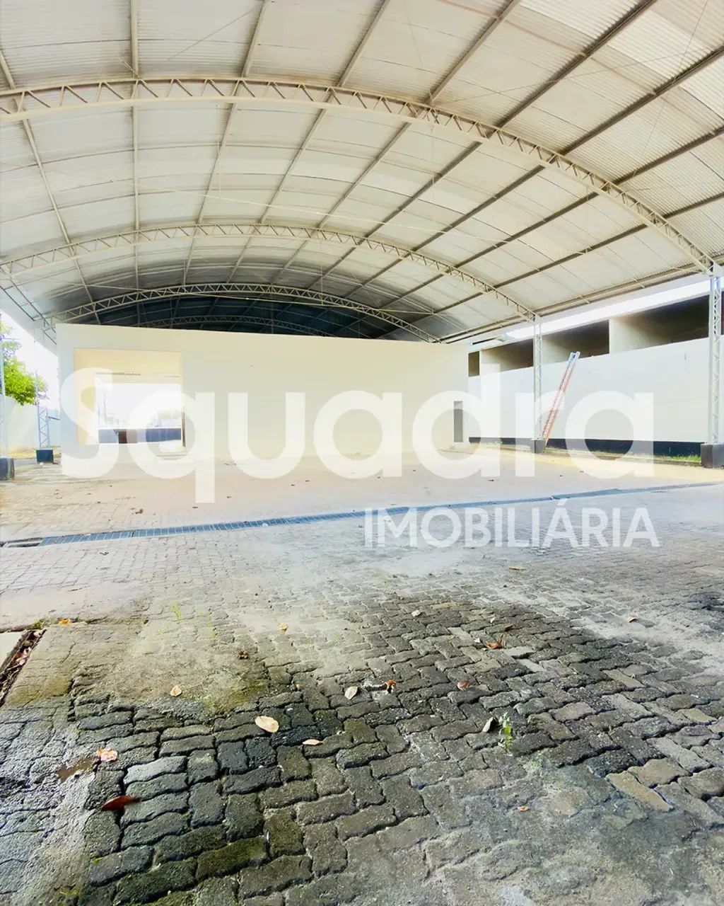Galpão comercial na BR-116  Aproximadamente 2.000 m² de terreno - Foto 5